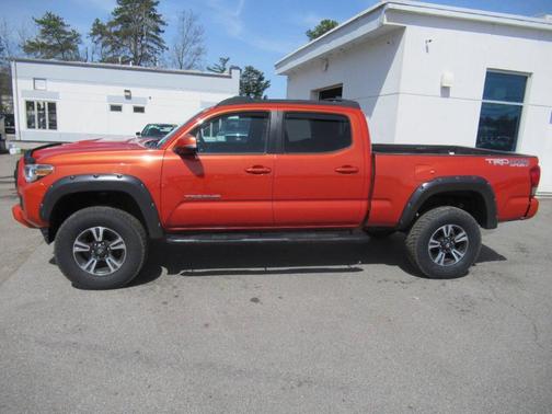 2016 Toyota Tacoma TRD Sport