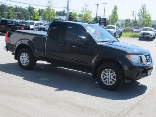 2017 Nissan Frontier SV