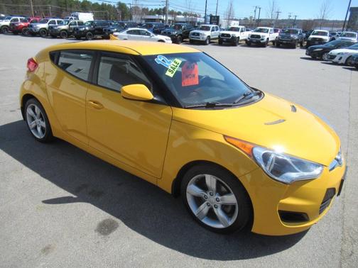 2013 Hyundai Veloster Base