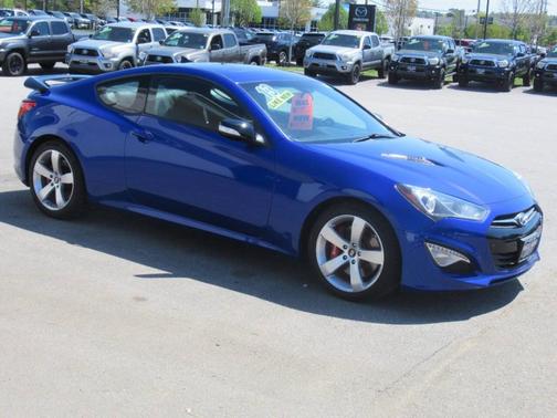 2013 Hyundai Genesis Coupe 3.8 Track