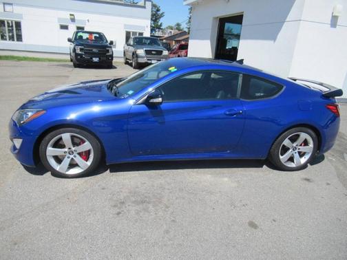 2013 Hyundai Genesis Coupe 3.8 Track