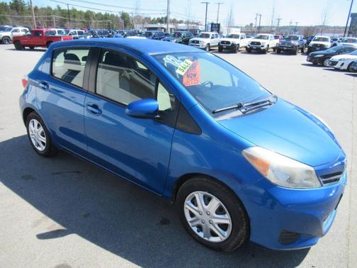 2012 Toyota Yaris L