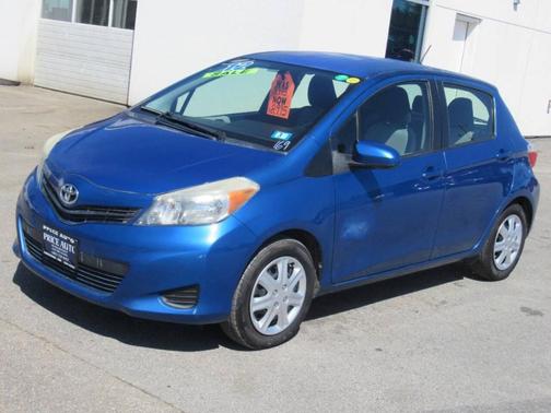2012 Toyota Yaris L