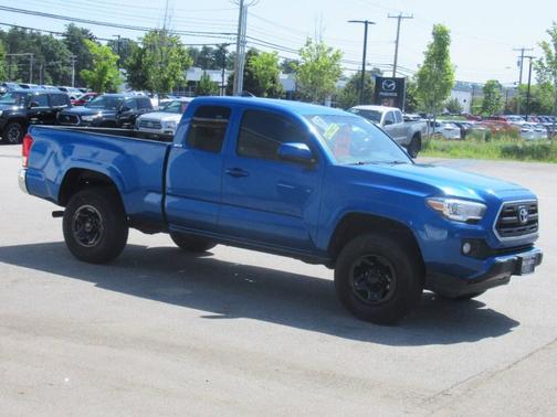 Blue 2017 Toyota Tacoma SR5