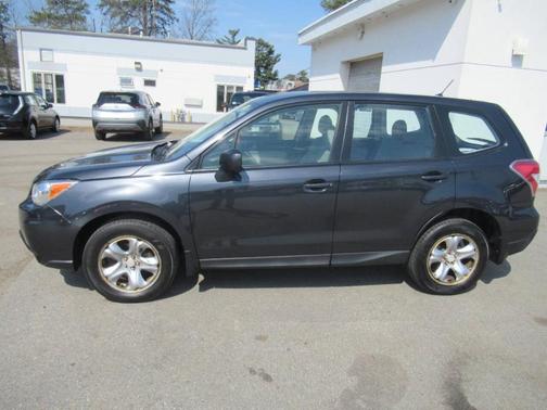 Dark Gray Metallic 2014 Subaru Forester 2.5i