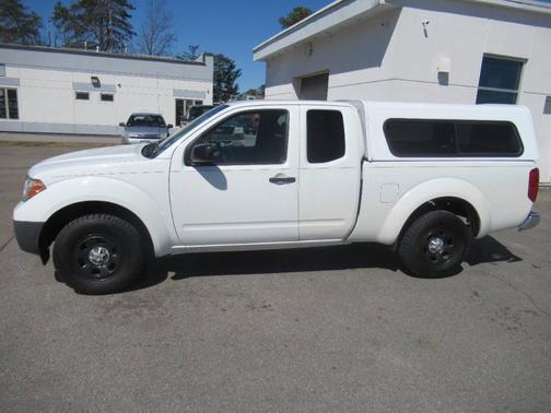 2014 Nissan Frontier S