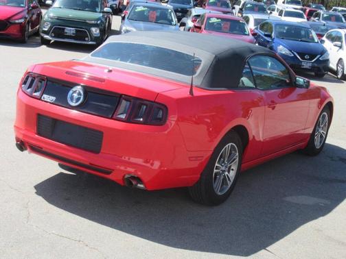 Red 2013 Ford Mustang V6 Premium