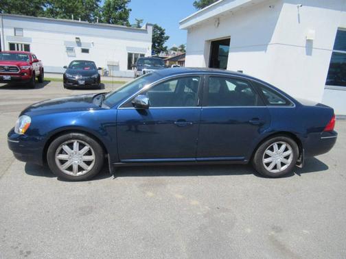 Blue 2007 Ford Five Hundred Limited