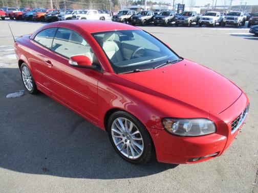 2009 Volvo C70 T5