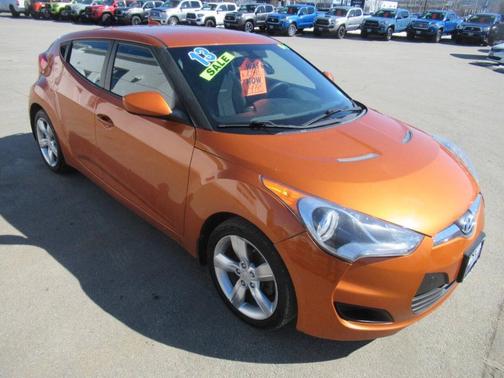 2013 Hyundai Veloster Base