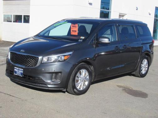 2017 Kia Sedona LX