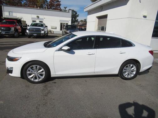 2025 Chevrolet Malibu LT