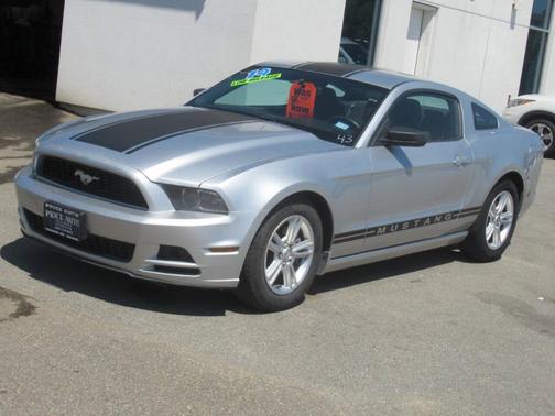 Silver 2014 Ford Mustang V6 Premium