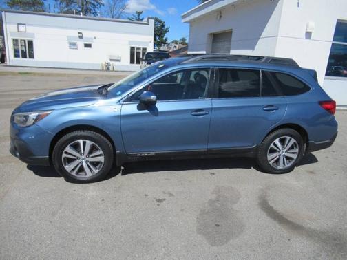 Hertiage Blue 2018 Subaru Outback 2.5i Limited