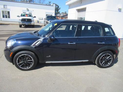 Blue 2016 MINI Countryman Cooper S ALL4