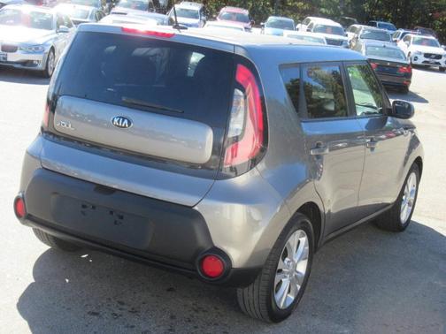 Gray 2015 Kia Soul +