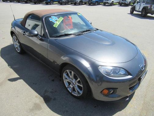 Meteor Gray 2014 Mazda MX-5 Miata Grand Touring