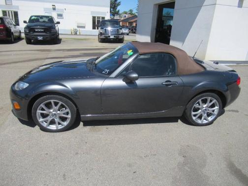 Meteor Gray 2014 Mazda MX-5 Miata Grand Touring