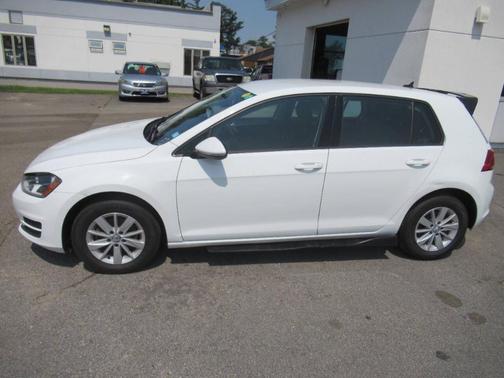 2015 Volkswagen Golf TSI S
