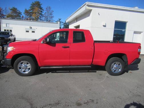 2015 Toyota Tundra SR