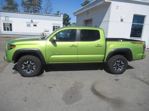 Green 2023 Toyota Tacoma TRD Off Road