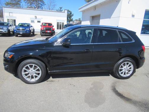Black 2010 Audi Q5 3.2 Premium Plus quattro