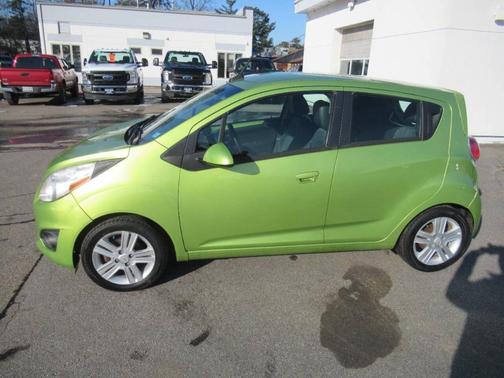 2013 Chevrolet Spark 1LT