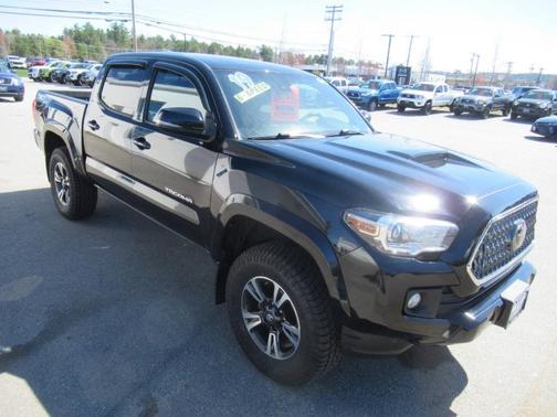 Black 2019 Toyota Tacoma TRD Sport
