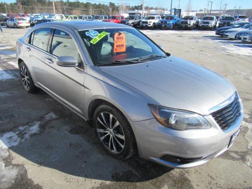 2014 Chrysler 200 Limited