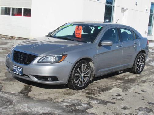 2014 Chrysler 200 Limited