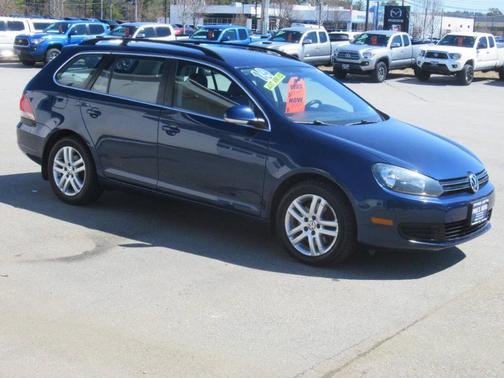 Blue 2014 Volkswagen Jetta SportWagen TDI