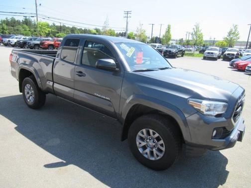 2018 Toyota Tacoma SR5