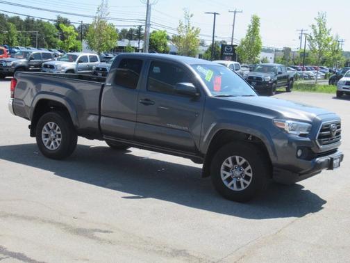 2018 Toyota Tacoma SR5