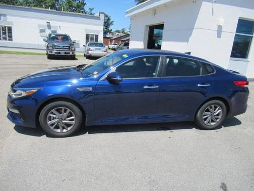 2020 Kia Optima LX