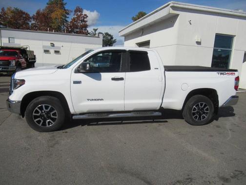 2019 Toyota Tundra SR5