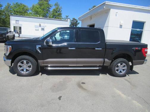 Black 2022 Ford F-150 Lariat