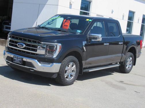 Black 2022 Ford F-150 Lariat