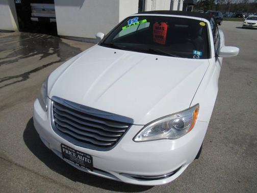 2012 Chrysler 200 Touring