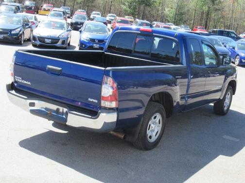 2014 Toyota Tacoma Base