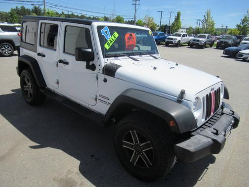 White 2017 Jeep Wrangler Unlimited Sport