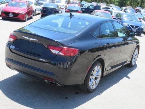 Black 2015 Chrysler 200 S