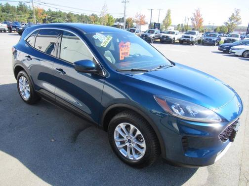 2020 Ford Escape SE