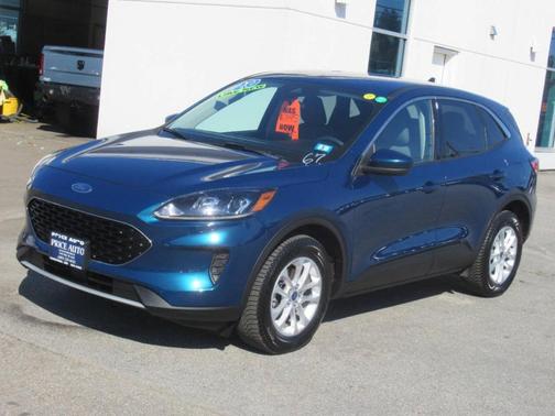 2020 Ford Escape SE