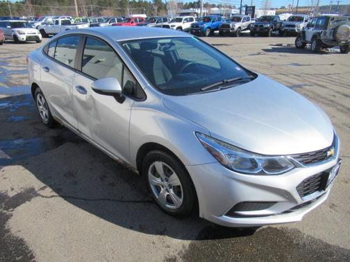 2018 Chevrolet Cruze LS