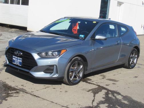 2020 Hyundai Veloster 