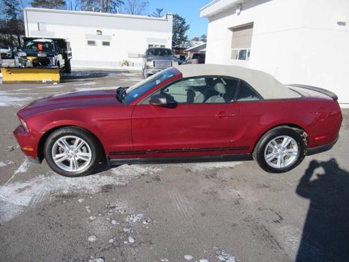 2010 Ford Mustang Premium