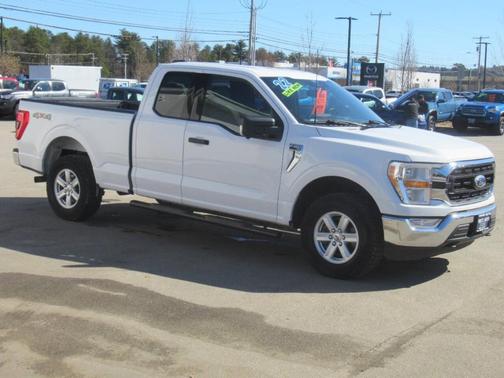 White 2022 Ford F-150 XLT