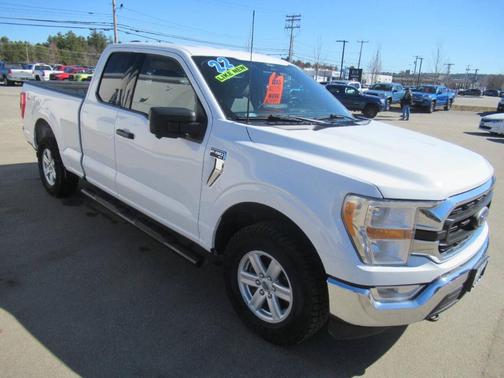 White 2022 Ford F-150 XLT