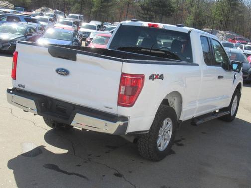 White 2022 Ford F-150 XLT