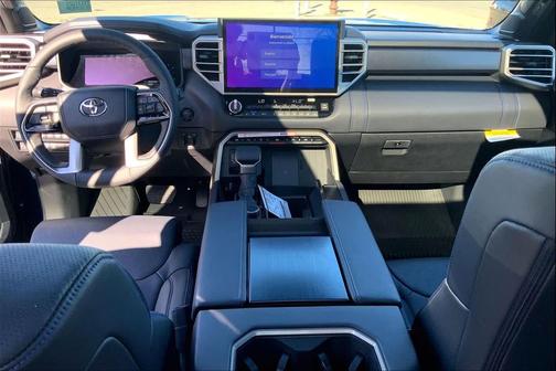 2026 Toyota Tundra Hybrid Platinum